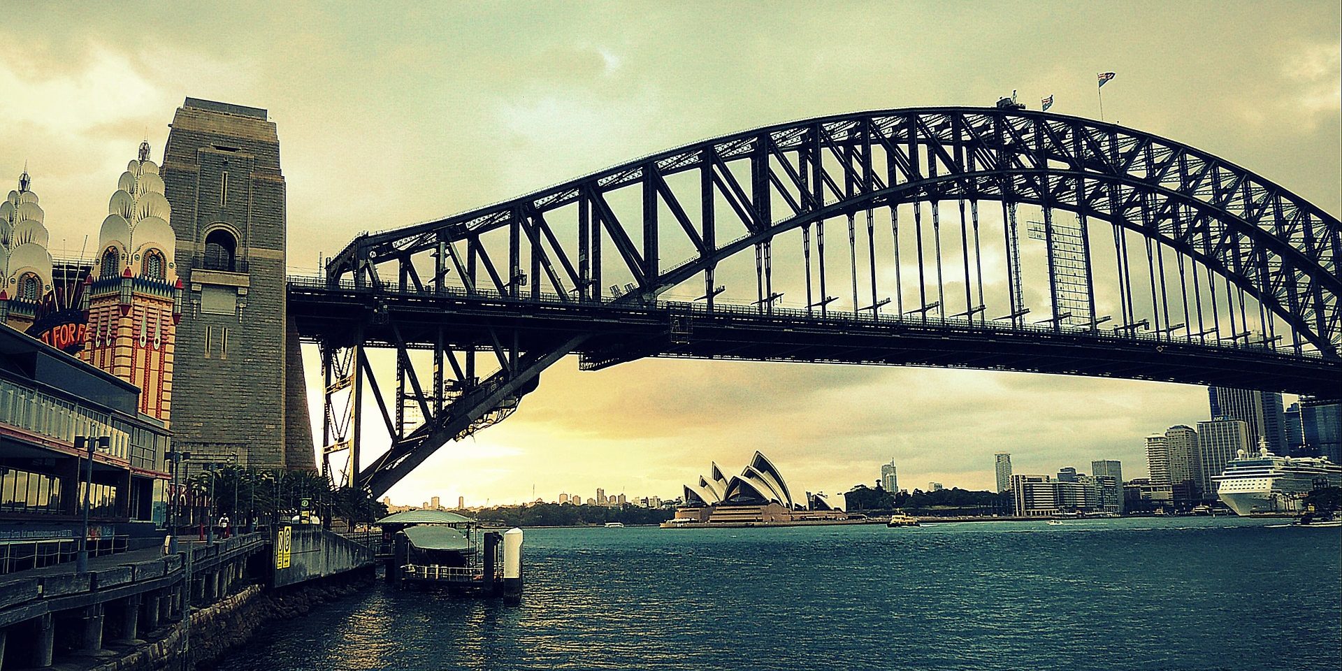bridge-556125_1920 bridge-556125_1920